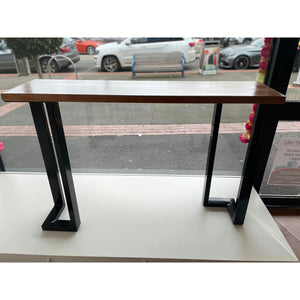 
                  
                    SOLID HARDWOOD CONSOLE TABLE METAL Y LEGS
                  
                