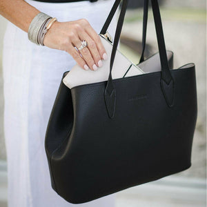 
                  
                    CHICAGO TOTE BAG BY LOUENHIDE (CLEARANCE)
                  
                